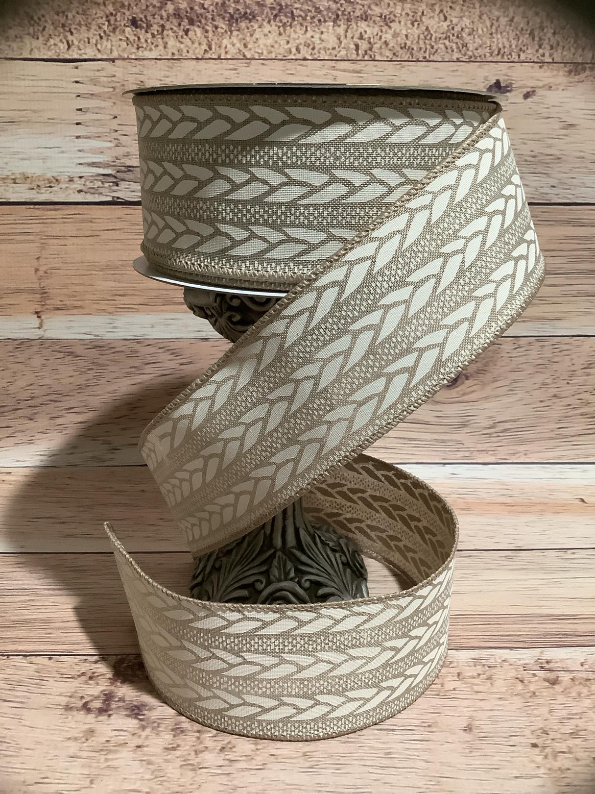 2.5" x 5 Yards Beige And Cream Rope Patterned Wired Ribbon - Ribbon For Bows, Wreaths And Home Decor