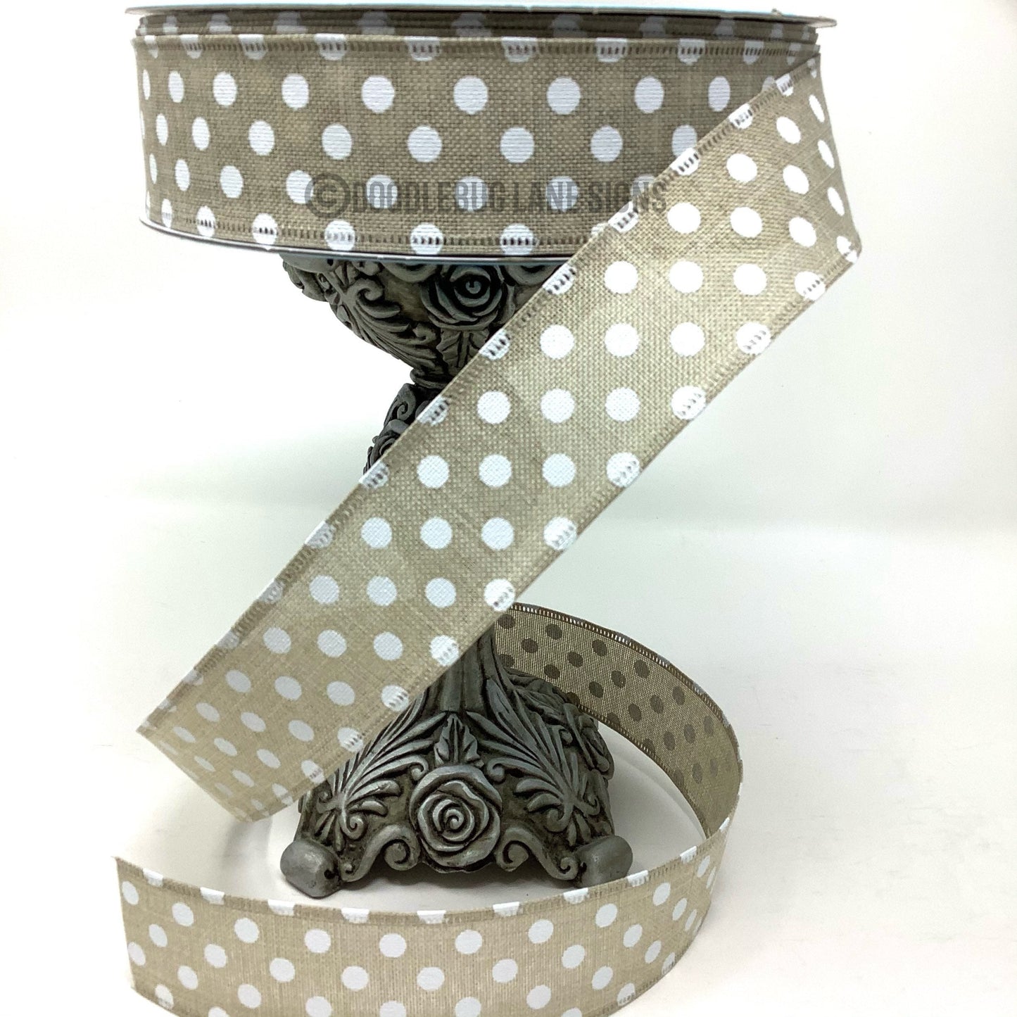 Wired Ribbon - White Polka Dots - 1.5” x 5 yards - Farmhouse Ribbon - All Occasion Ribbon