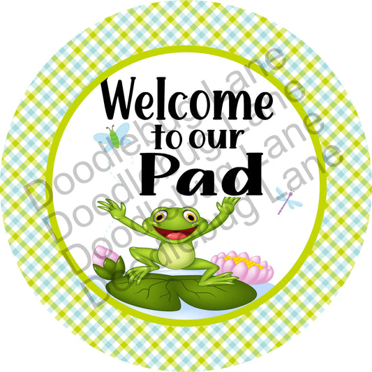 Welcome To Our Pad-Spring Wreath Sign-Frog Sign-Metal Wreath Sign-Round Sign-Green And Blue Plaid