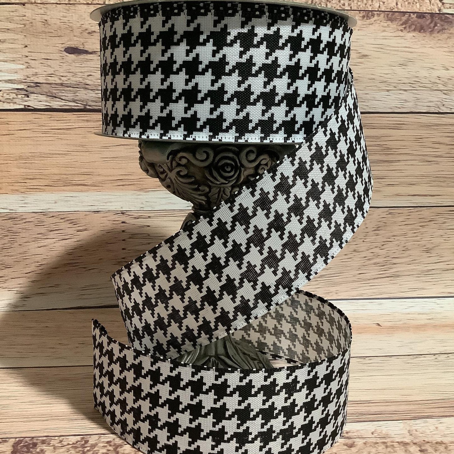 2.5" x 5 Yards - Houndstooth Wired Ribbon - Black And White - Ribbon By Yard - Ribbon For Bows, Wreaths And Home Decor