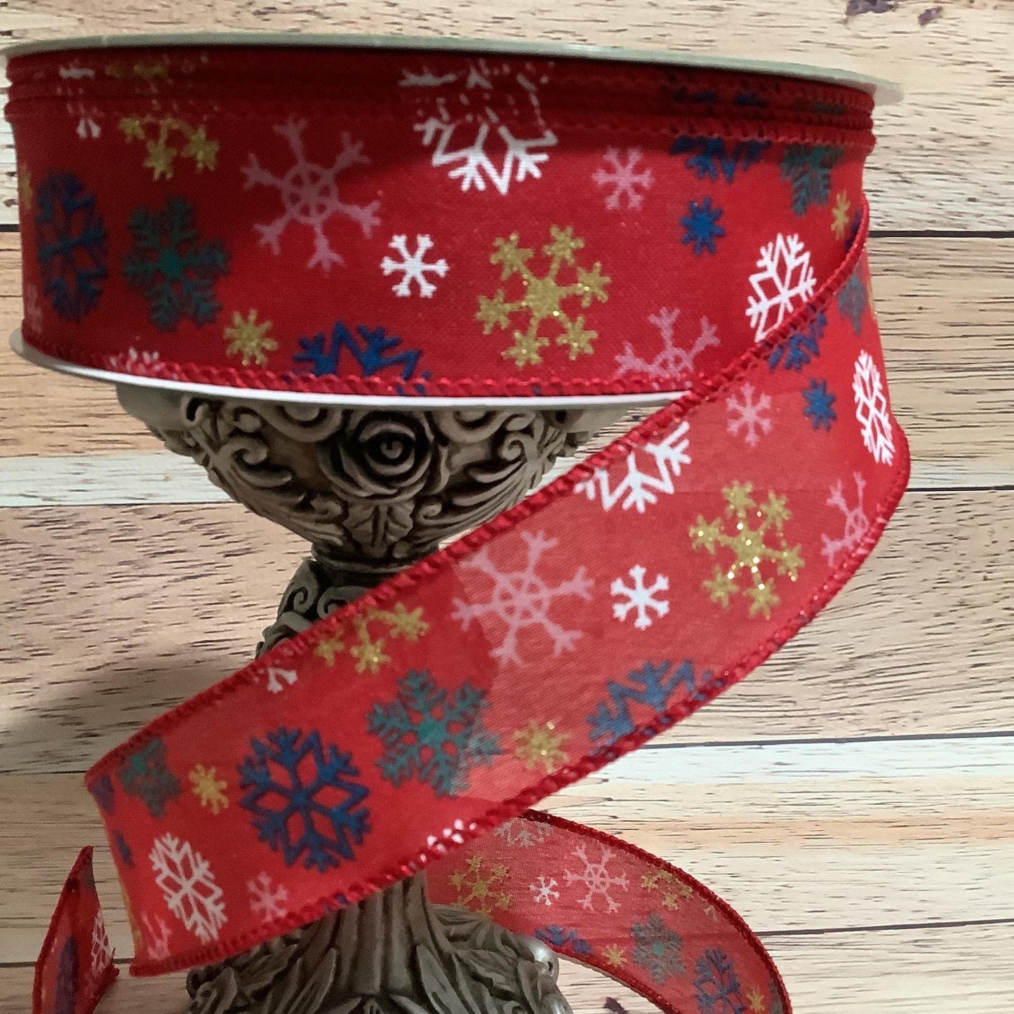 1.5" x 5 Yards Wired Snowflake Ribbon - Christmas Ribbon - Winter Ribbon - Ribbon By Yard - Ribbon For Bows, Wreaths And Home Decor