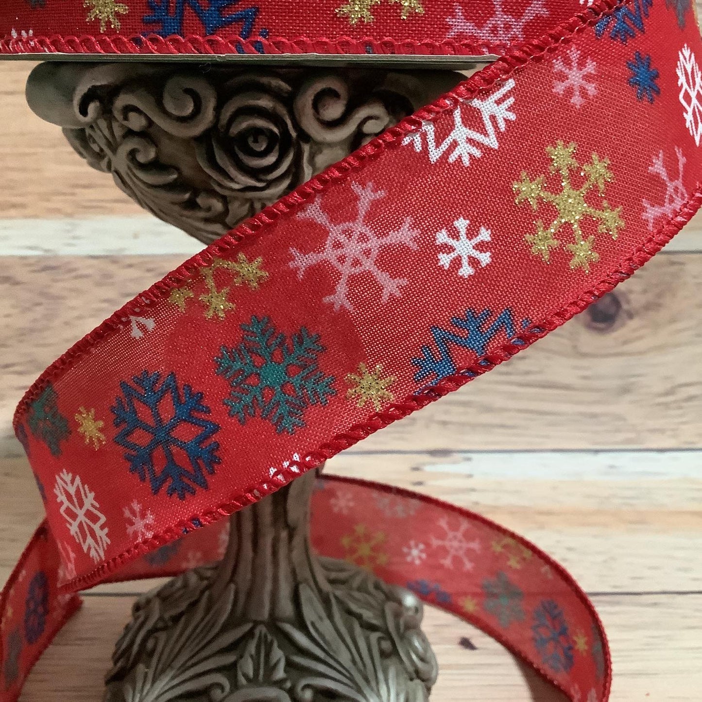 1.5" x 5 Yards Wired Snowflake Ribbon - Christmas Ribbon - Winter Ribbon - Ribbon By Yard - Ribbon For Bows, Wreaths And Home Decor