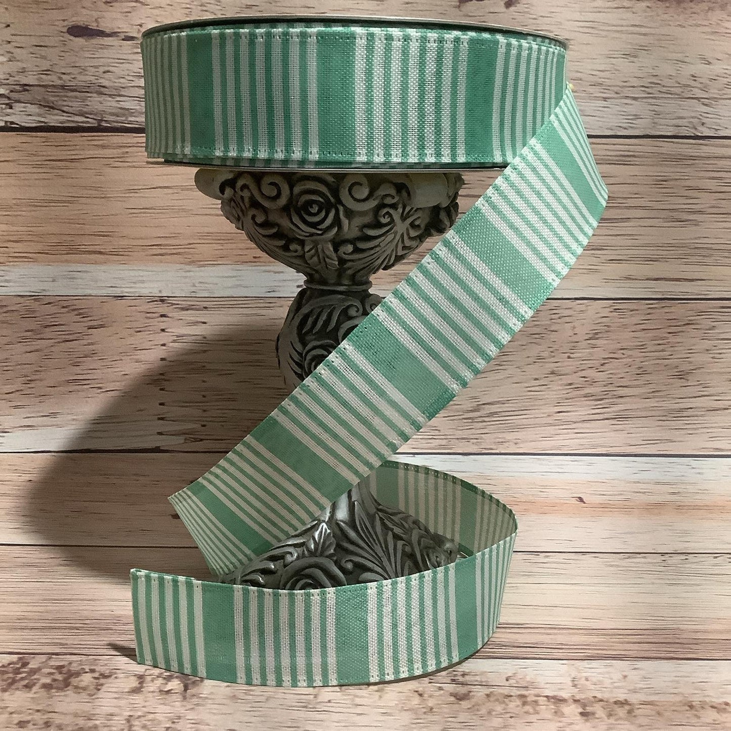 1.5" x 5 Yards Green Vertical Striped Wired Ribbon - All Occasion Ribbon - Ribbon For Bows, Wreaths And Home Decor