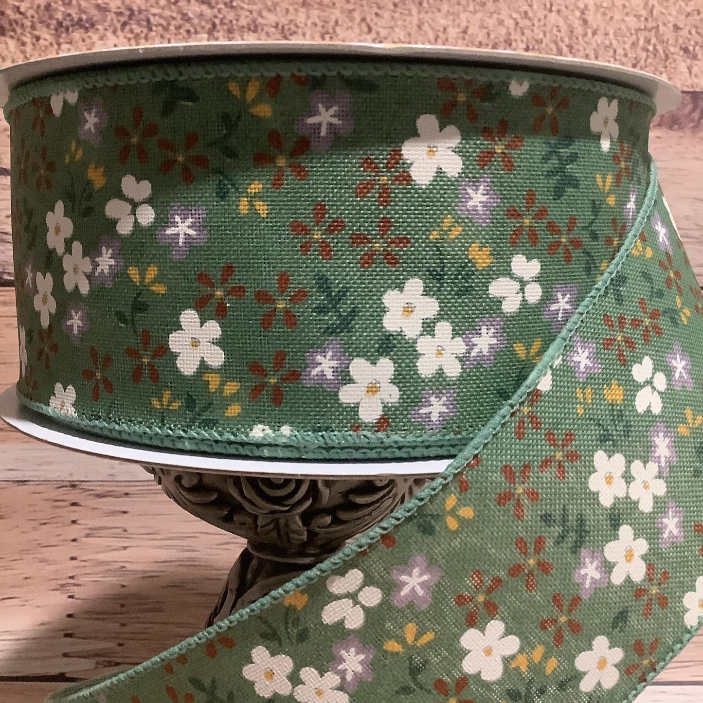 2.5" x 5 Yards - Green Floral Wired Ribbon - Small Wildflowers - Spring Flowers - Ribbon For Bows, Wreaths And Home Decor